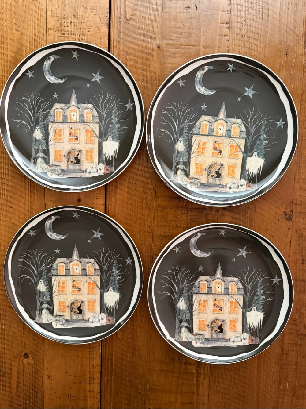 Set of 4 Potter’s Studio Halloween Haunted House Salad plates 8.5 inches